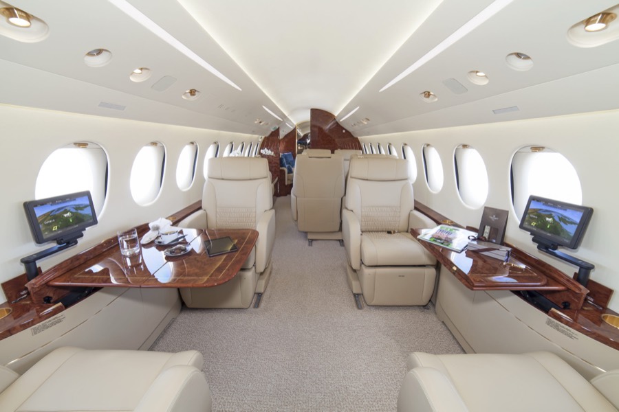 Dassault Falcon 8X cabin interior