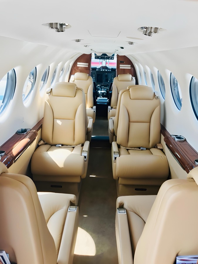 Beechcraft King Air 350i cabin interior